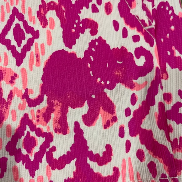πLilly Pulitzer Liana Short Magenta Tons of Fun 14 - Picture 4 of 9